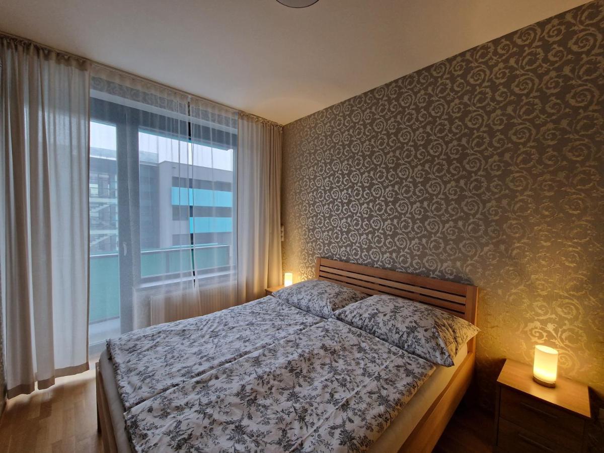 Kama Apartments Praga Zewnętrze zdjęcie